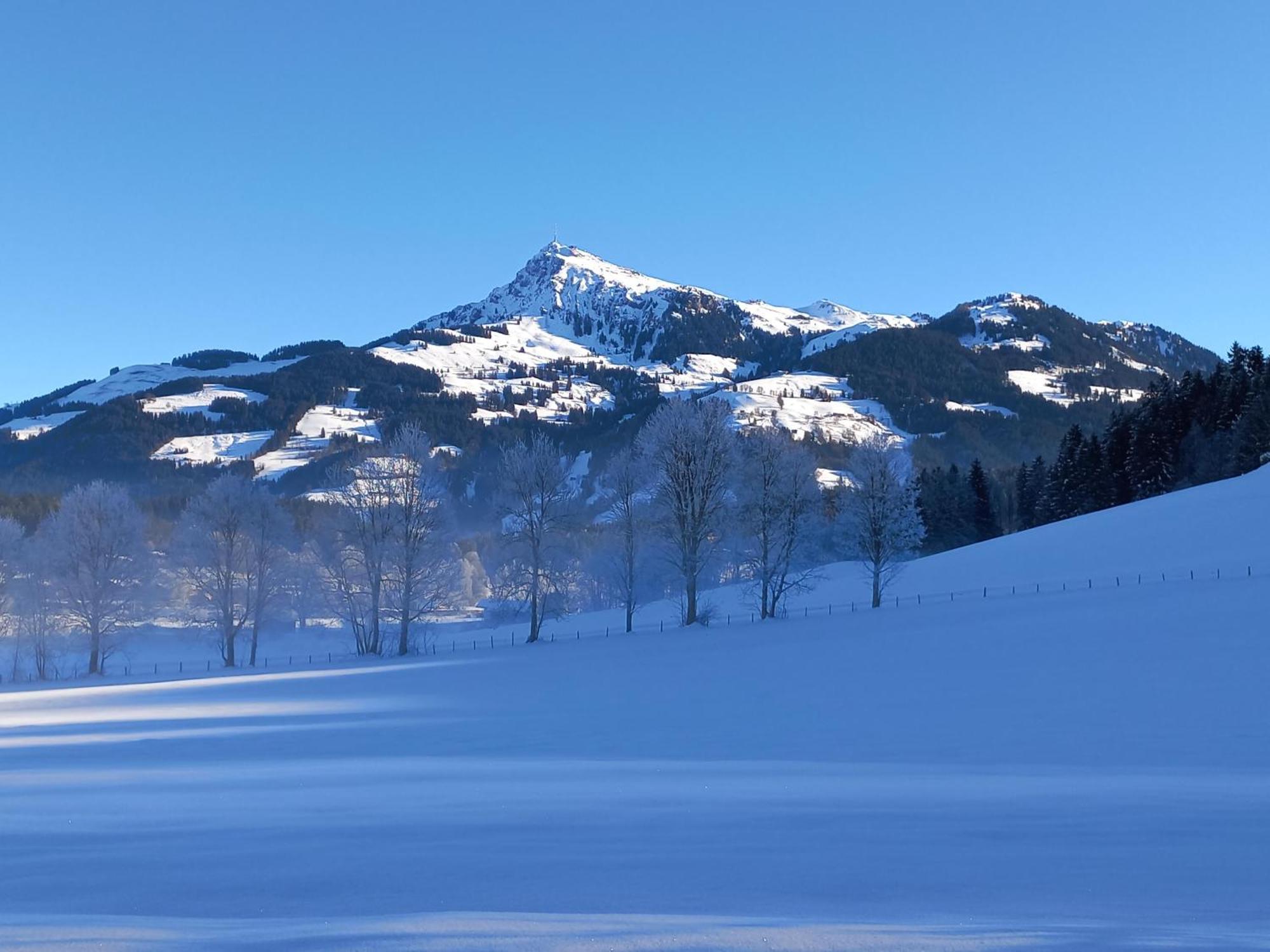 Hahnenkammblick Villa Kitzbühel Buitenkant foto